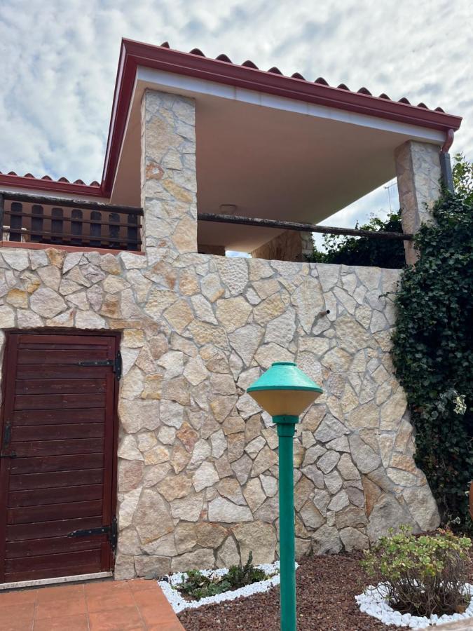 Villa Fiorilla Geremeas Bagian luar foto