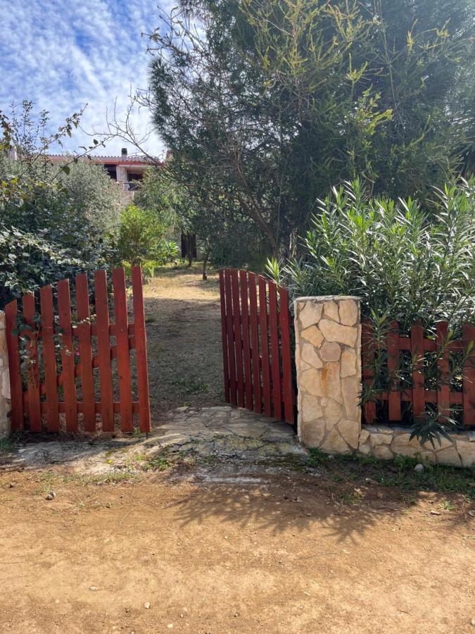 Villa Fiorilla Geremeas Bagian luar foto