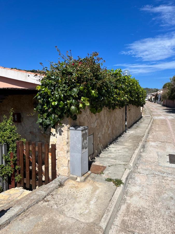Villa Fiorilla Geremeas Bagian luar foto