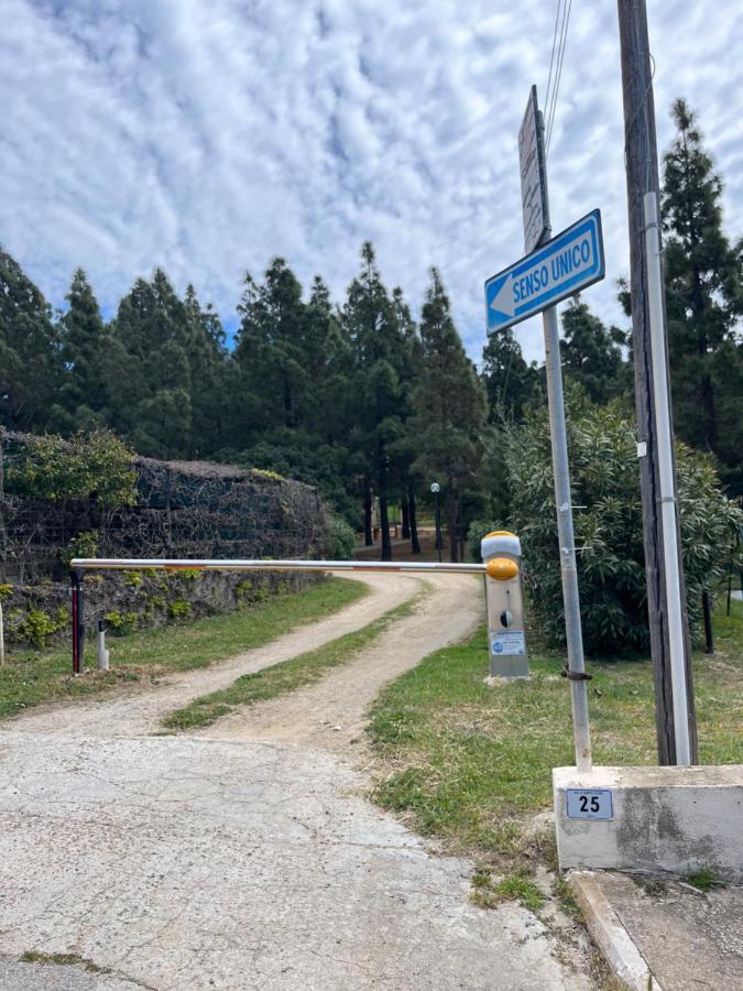 Villa Fiorilla Geremeas Bagian luar foto